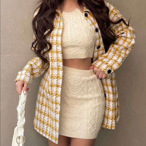 Jacket - Mustard Color - Picture 1 of 2